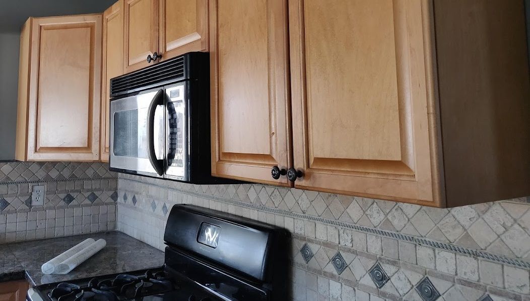 Those beautiful kitchen cabinets